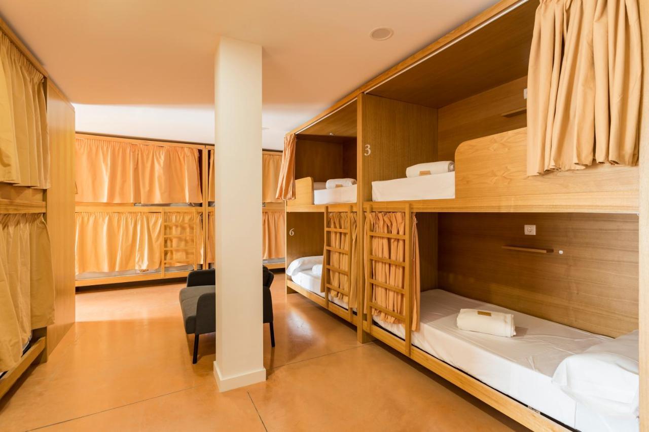 Albergue Gbc Caldas Caldas De Reis Eksteriør bilde
