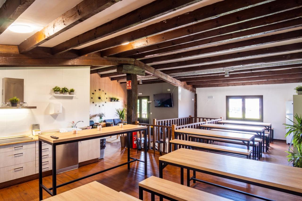 Albergue Gbc Caldas Caldas De Reis Eksteriør bilde