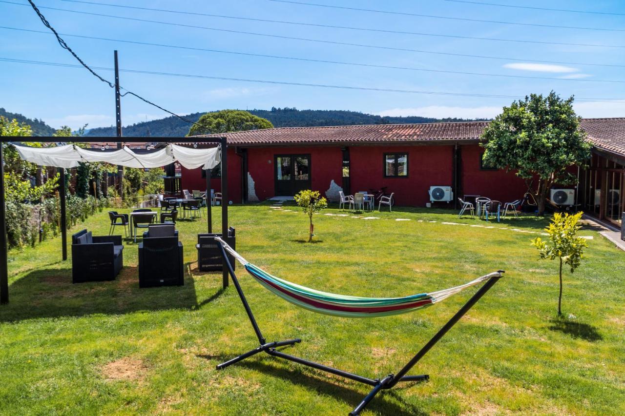Albergue Gbc Caldas Caldas De Reis Eksteriør bilde