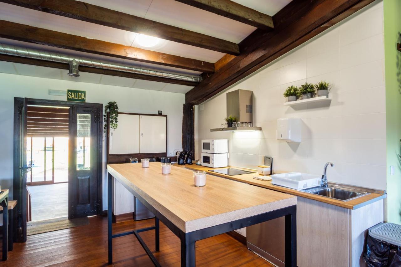 Albergue Gbc Caldas Caldas De Reis Eksteriør bilde