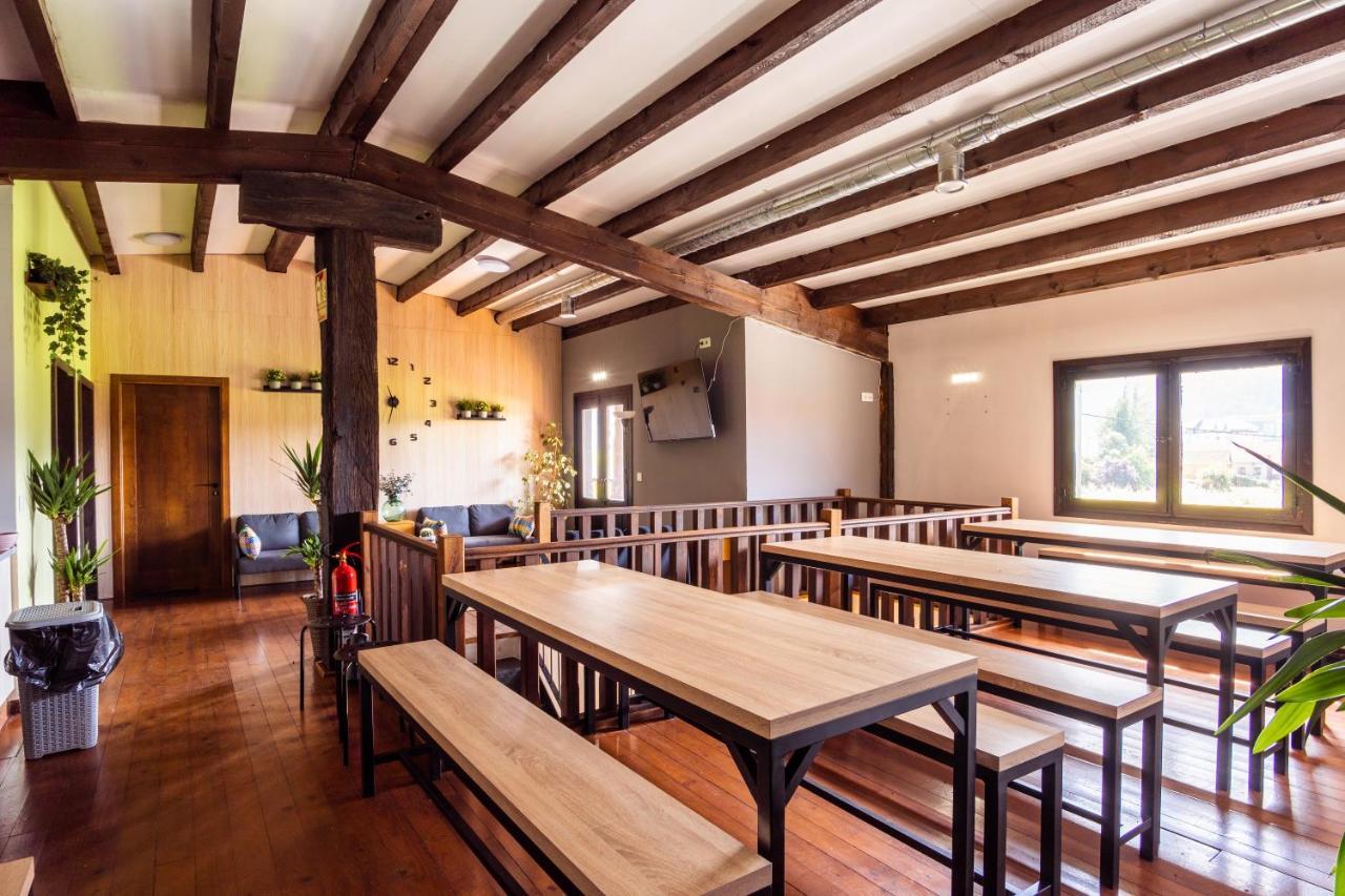 Albergue Gbc Caldas Caldas De Reis Eksteriør bilde