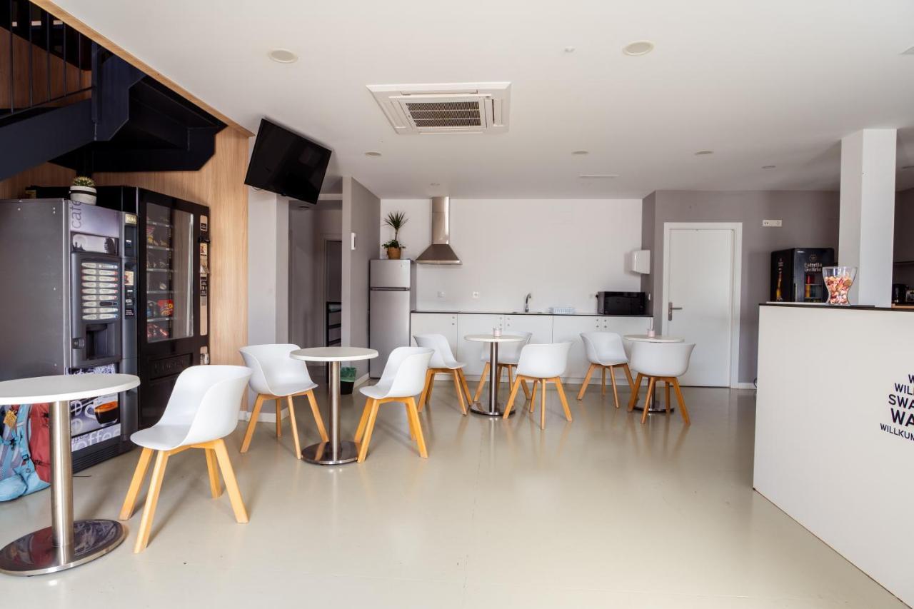 Albergue Gbc Caldas Caldas De Reis Eksteriør bilde